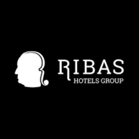 Ribas Hotels Group - услуги полного цикла по созданию, запуску и управлению гостиничными объектами логотип
